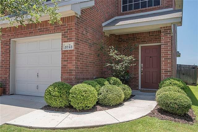 1st image of 5745 Parkview Hills Ln