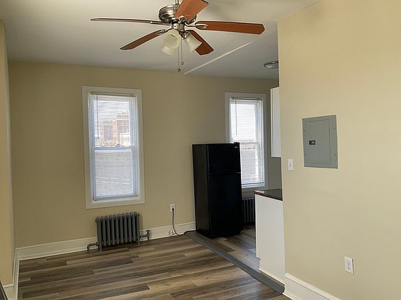 4th image of 5201 Cedar Ave Floor 3