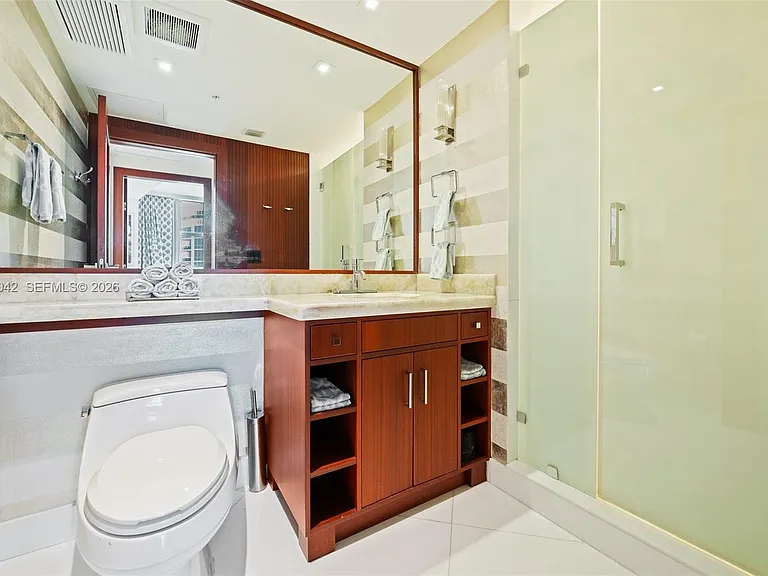 18201 Collins Ave #5201 — Photo 29