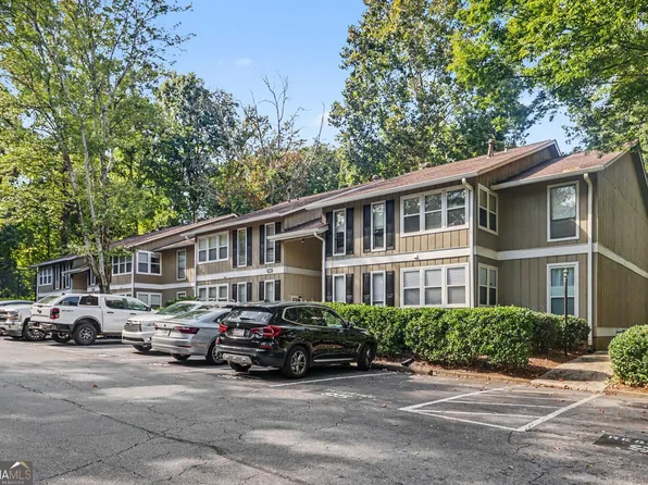 5157 Roswell Rd Unit 8, Sandy Springs, GA 30342
