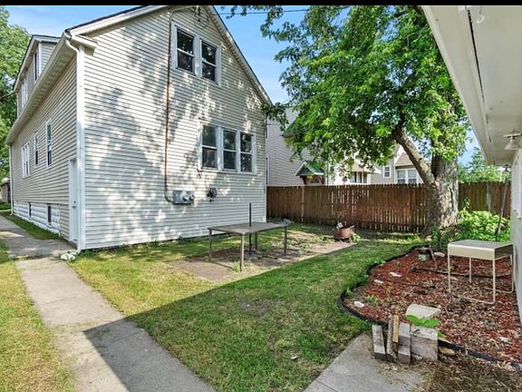 5th image of 13346 S Carondolet Ave Floor 2