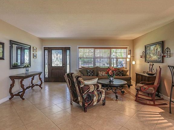 4th image of 2921 Trentwood Blvd