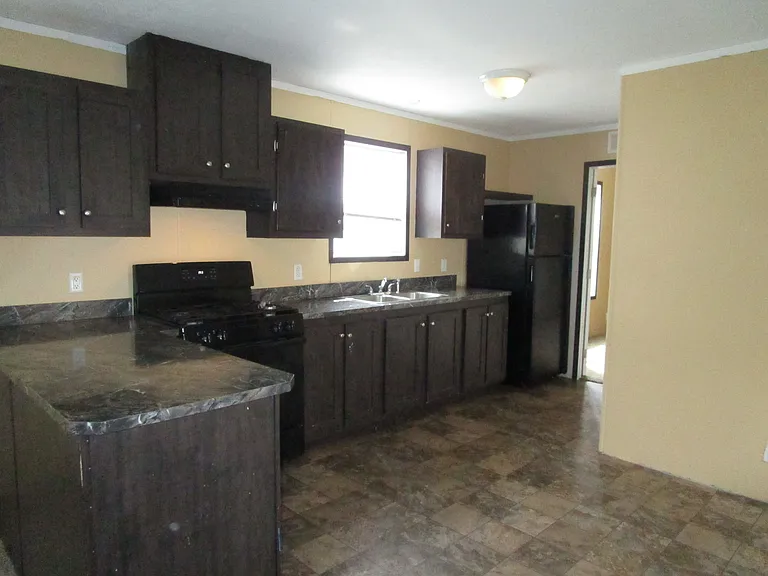 Pavilion Estates — Photo 10