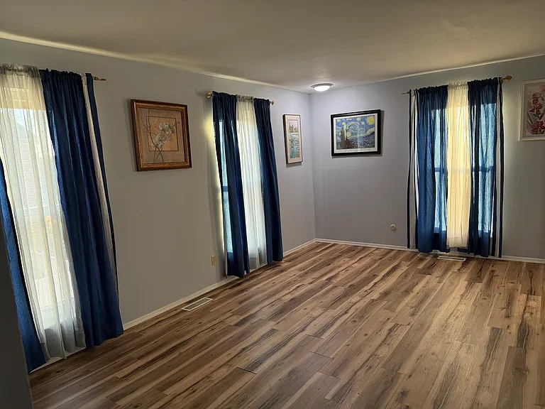 11910 Gravois Rd #3 — Photo 12