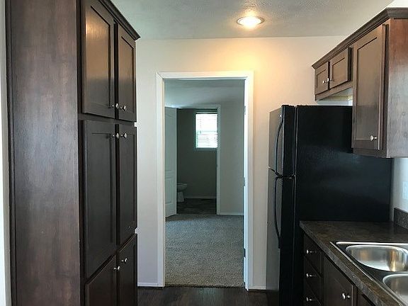 4th image of 444 Bellewood St SE #37