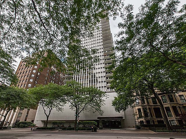 1st image of 1230 N State Pkwy APT 21C