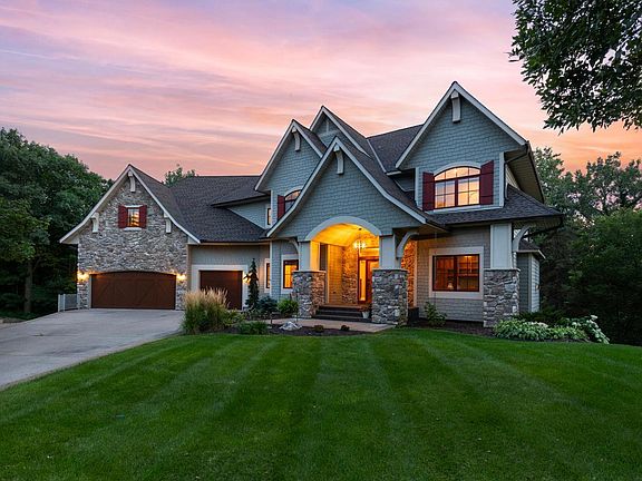 3rd image of 18674 Ponderosa Ct