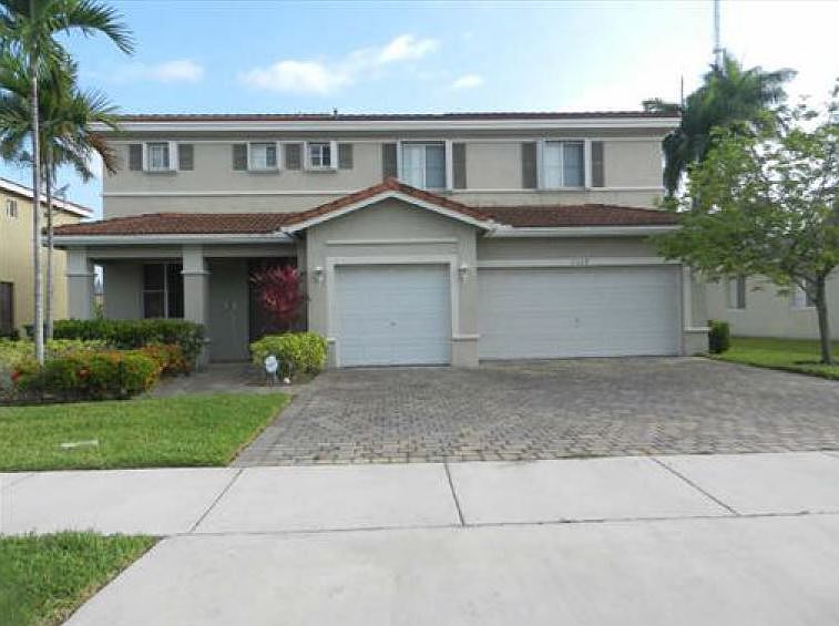 1st image of 1329 NW 206th Ter