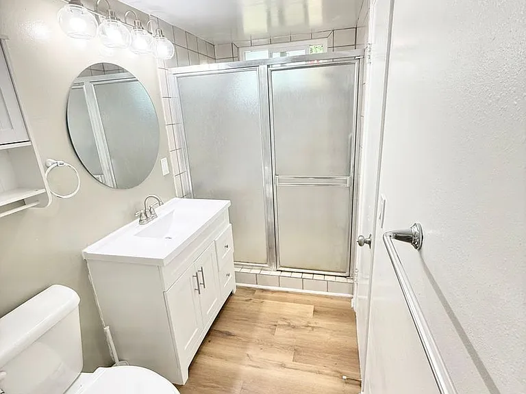 Student Housing Near CSUF | Private & Shared Rooms Available — Photo 23