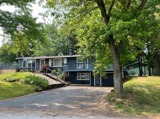 2289 S Lake Sharon Rd, Warsaw, IN 46580