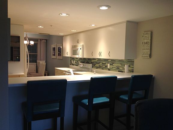 Kitchen / Breakfast / Dinner