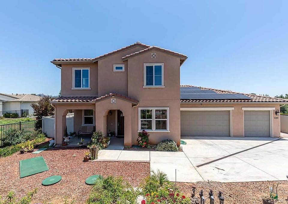 1st image of 1281 Palomar Cir
