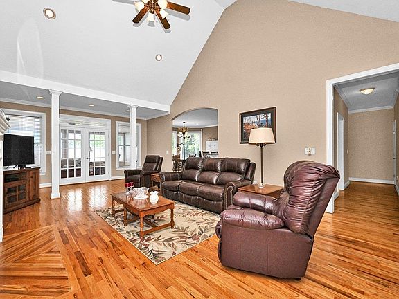 5th image of 1710 County Road 1169
