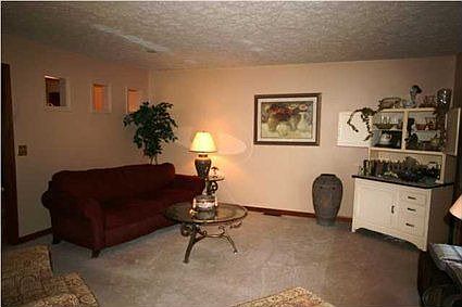 4th image of 6939 Northfield Dr