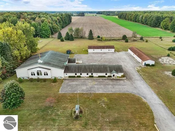 1800 E M 55, Cadillac, MI 49601