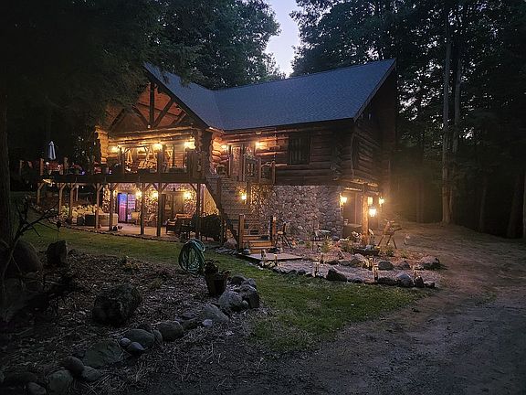 4th image of 5555 Birch Dr