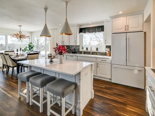 613 Yahara Street, Deforest, WI 53532