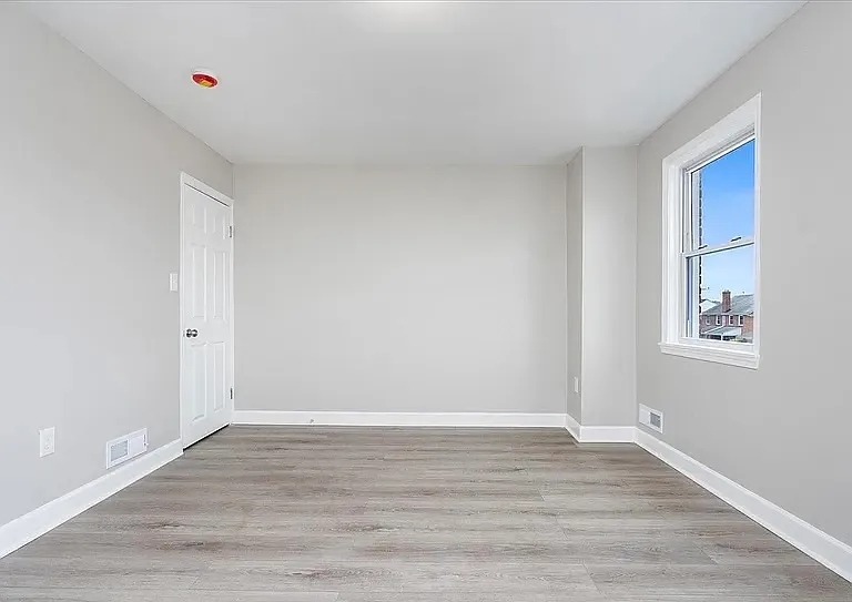 7137 Eastbrook Ave — Photo 11