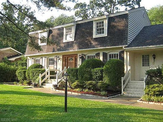 1st image of 313 Bartlett Dr