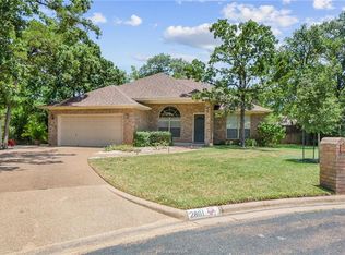 2801 Arroyo Ct N, College Station, TX 77845