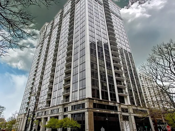233 E 13th St APT 1604, Chicago, IL 60605