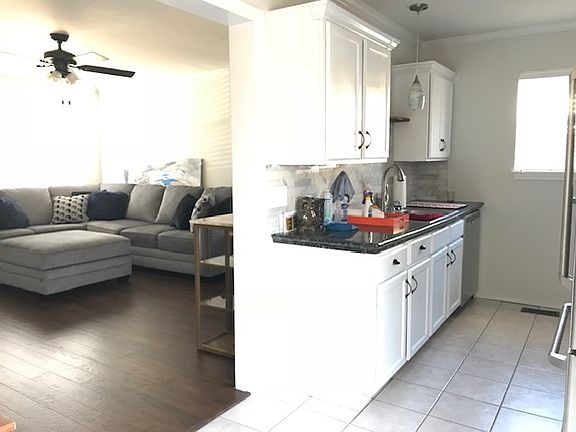 3rd image of 320 Belmont Dr