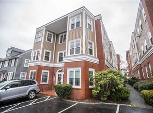 102 Blackstone Blvd APT 3, Providence, RI 02906