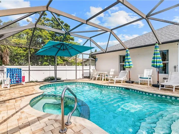 798 107th AVE N, NAPLES, FL 34108