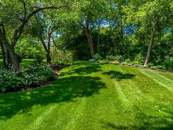 2nd image of 5402 Winding Creek Pl