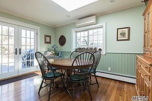5th image of 335 Oakwood Ave