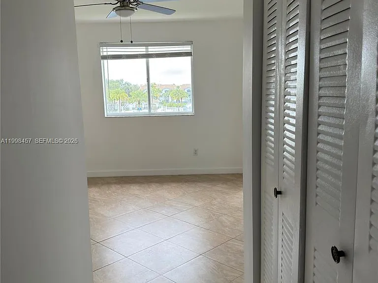 2640 S University Dr #308 — Photo 8