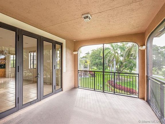 4th image of 2719 Center Court Dr #3-16