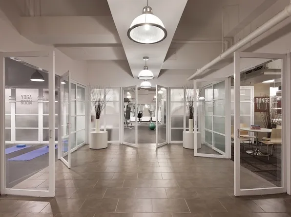 365 Bridge Street image 10 of 21