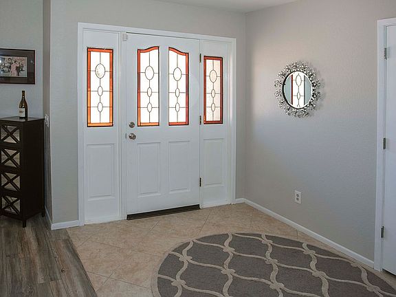 3rd image of 16248 N Aspen Dr