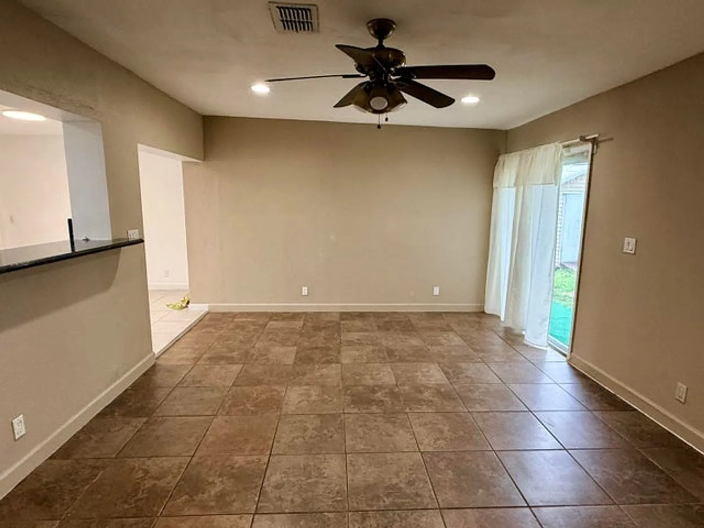 180 SW 32ND Terrace, Deerfield Beach, FL 33442 - 2356 — Photo 2