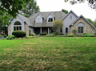 3430 Woodlands Cir, Macedon, NY 14502