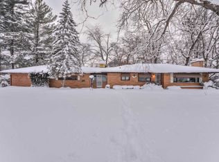 3825 Byron Center Ave SW, Wyoming, MI 49519