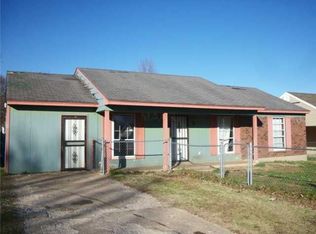 6350 Martinwest Dr, Millington, TN 38053