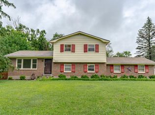 9421 Hudson Ln, Louisville, KY 40291