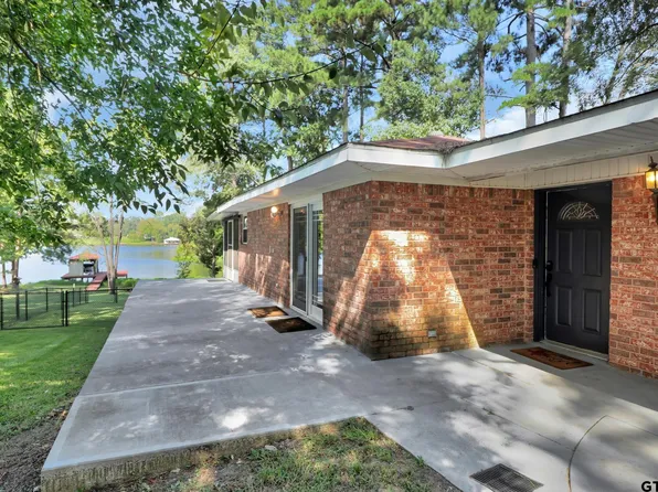 16134 Pin Oak Rdg, Tyler, TX 75707