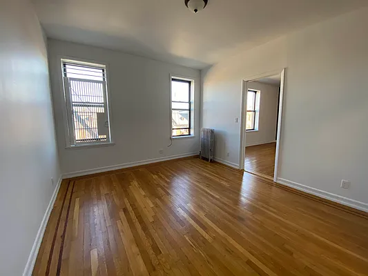 Rented by Parlor Real Estate Corp | media 13