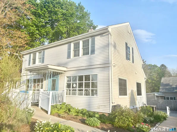 604 Middle Turnpike East, Manchester, CT 06040