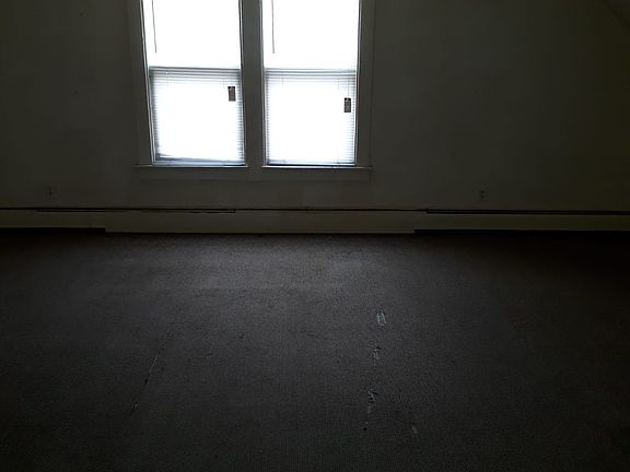 2nd image of 1503 E Delavan Ave