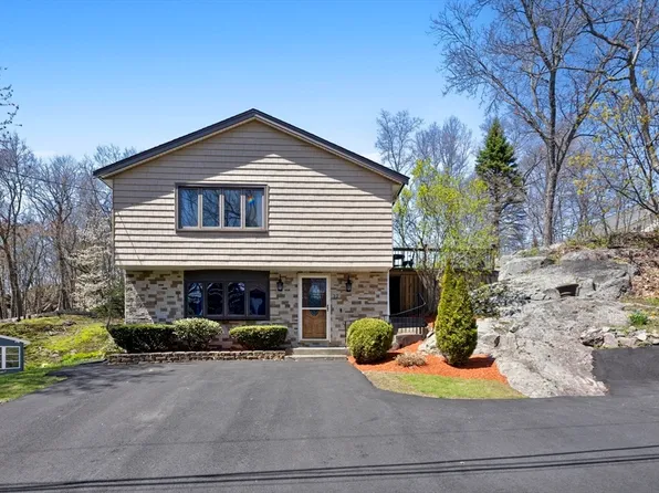 12 Bisbee Rd, Saugus, MA 01906