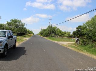 4925 Smith Rd, Von Ormy, TX 78073