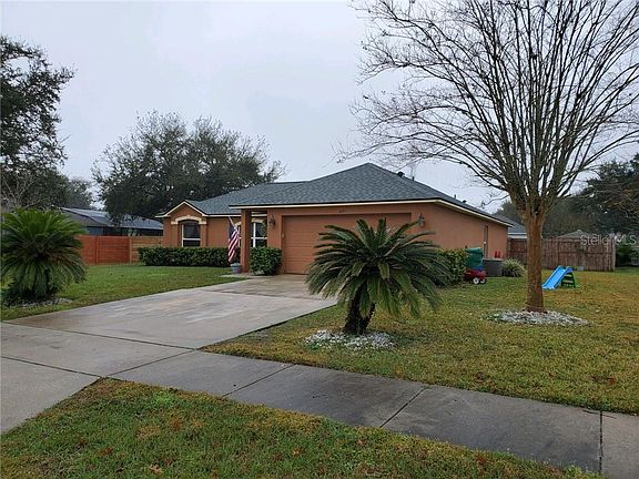 2nd image of 622 Stevelynn Cir