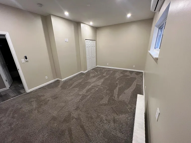 818 Collins St #1 — Photo 9