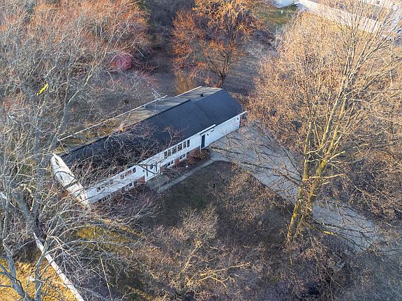 2nd image of 4206 58th St
