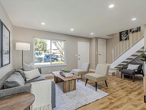 5th image of 3304 Cropley Ave