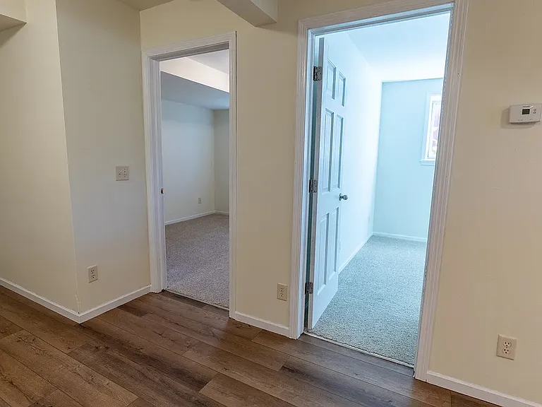328 W Main St #B — Photo 14
